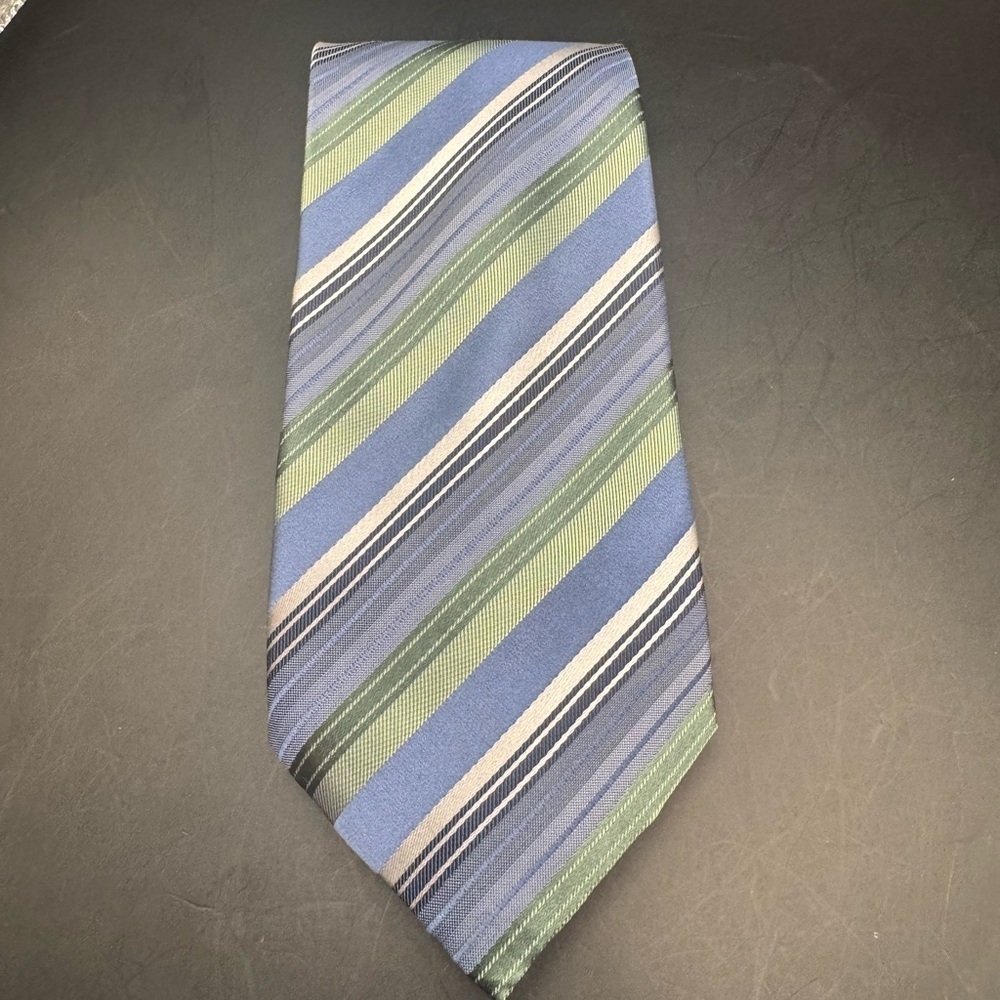 NWT Dockers Blue Green  Striped 100%  Silk Stain Resistant Men’s Classic Tie